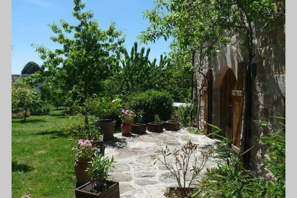 Sarran La Grange De Salvaneix Gite Pour 15 Personnes 7 Chambres Avec 6 Sdb-6Wc מראה חיצוני תמונה