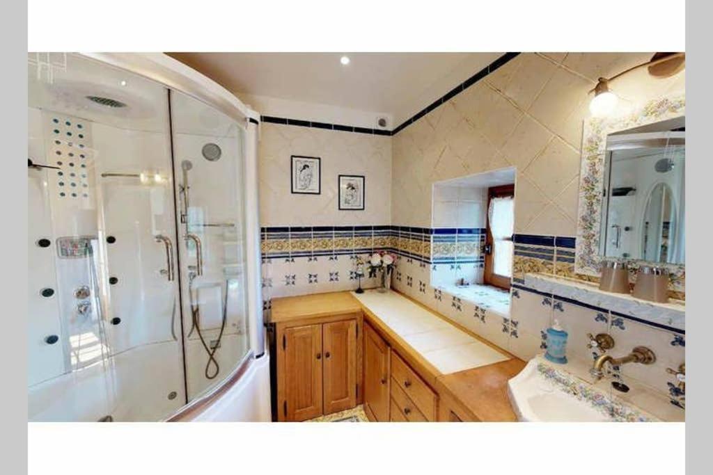 Sarran La Grange De Salvaneix Gite Pour 15 Personnes 7 Chambres Avec 6 Sdb-6Wc מראה חיצוני תמונה